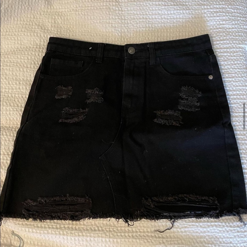 Pretty Little Thing Black Jean Skirt